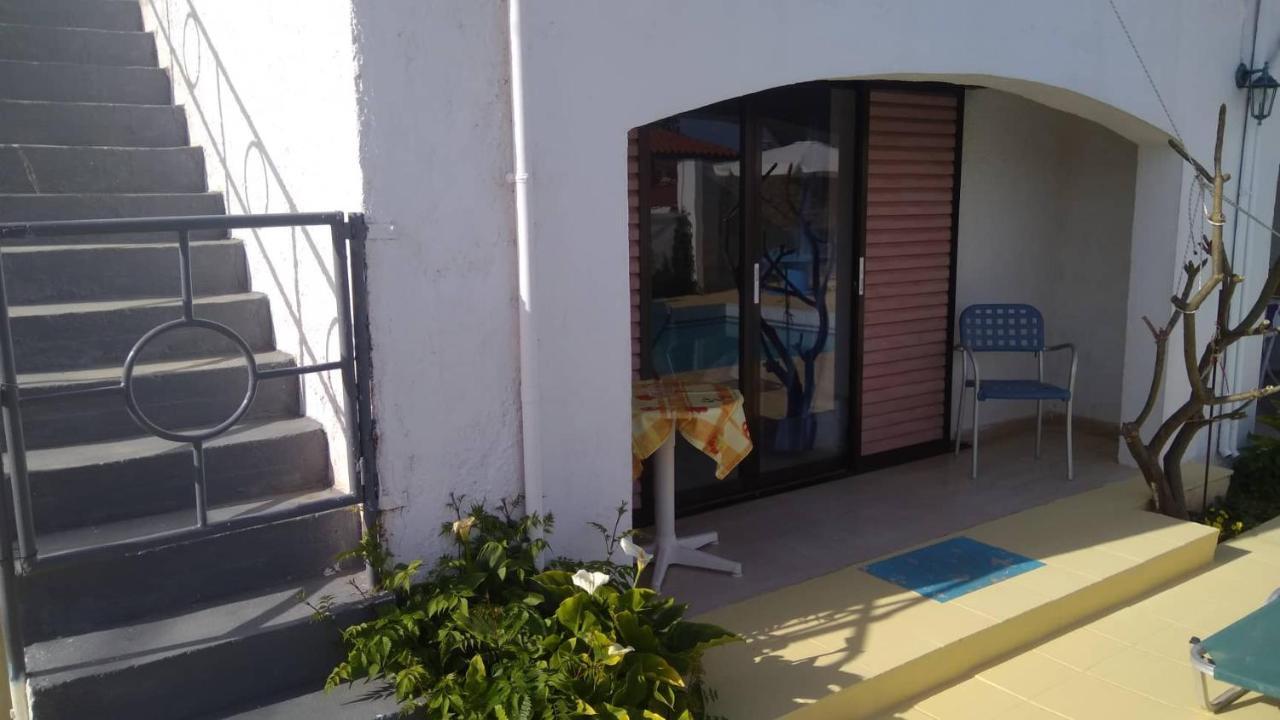 Villas Irene 5 Family Apartments Kokkini Hani Dış mekan fotoğraf